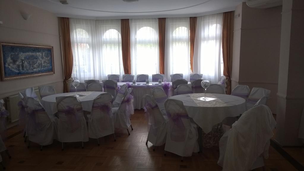 Garni Hotel Panorama Lux Ni Εξωτερικό φωτογραφία