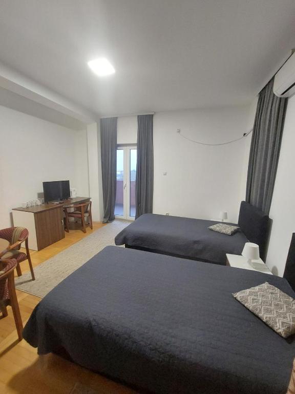 Garni Hotel Panorama Lux Ni Εξωτερικό φωτογραφία