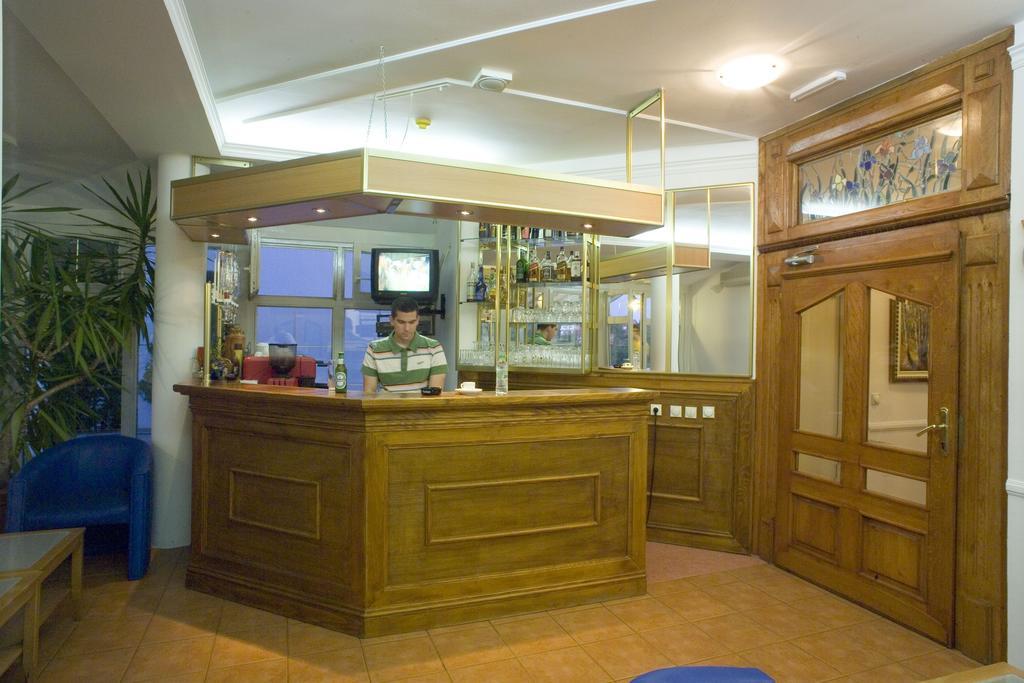 Garni Hotel Panorama Lux Ni Εξωτερικό φωτογραφία