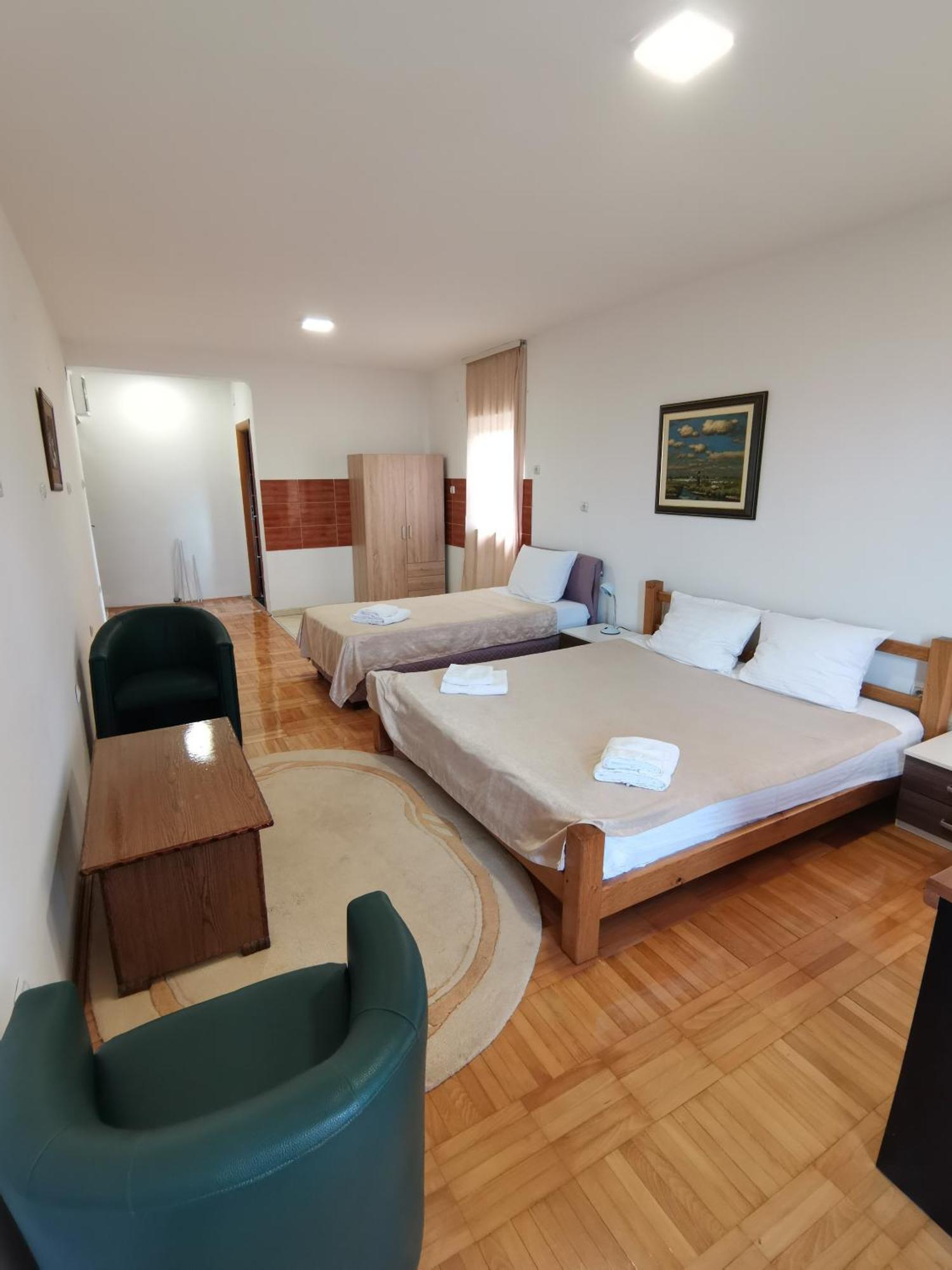 Garni Hotel Panorama Lux Ni Εξωτερικό φωτογραφία